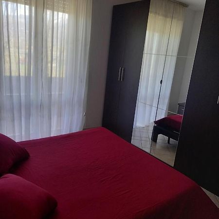 Sun Sea Relax Apartment Luni Luaran gambar