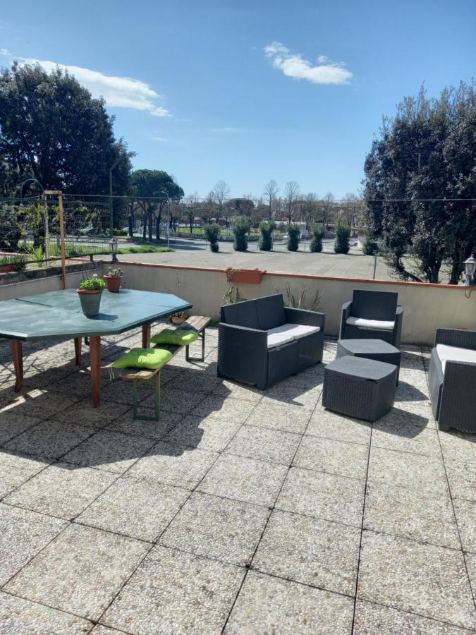 Sun Sea Relax Apartment Luni Luaran gambar