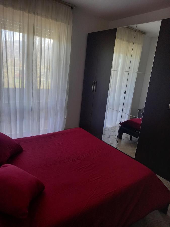 Sun Sea Relax Apartment Luni Luaran gambar